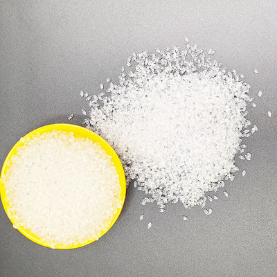 높은 투명성, 빠른 성형, 우수한 탄성, 뛰어난 인성, 친환경 TPU 플라스틱 사출 성형 또는 압출 입자, 애완 동물 장난감, 줄넘기, 전선에 적합