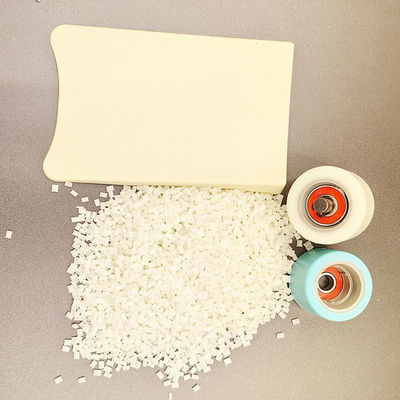 유도성 TPU 가축 귀 태그에 가장 좋은 선택 85A 강도 기름 물과 곰팡이 저항성 500% 연장 광둥