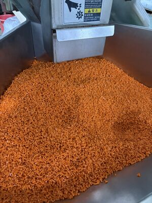 오렌지 색상 매칭 TPU, 색상 안정성, 공정 친화적인 스포츠 용품, 휴대폰 케이스용 열가소성 폴리우레탄